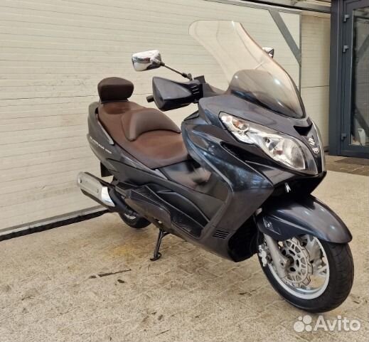 Suzuki Burgman 400 в разборе