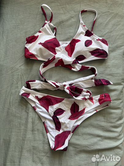 Купальник женский 42 44 новый