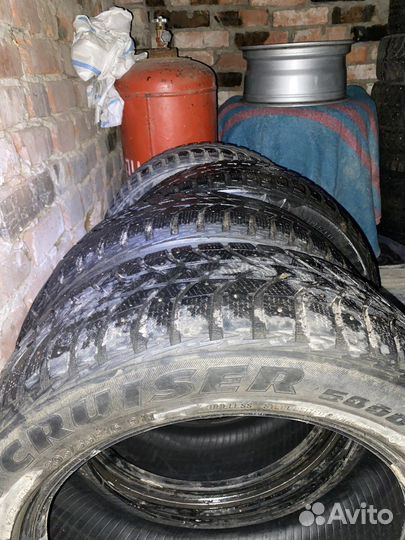 Bridgestone Ice Cruiser 5000 205/55 R16