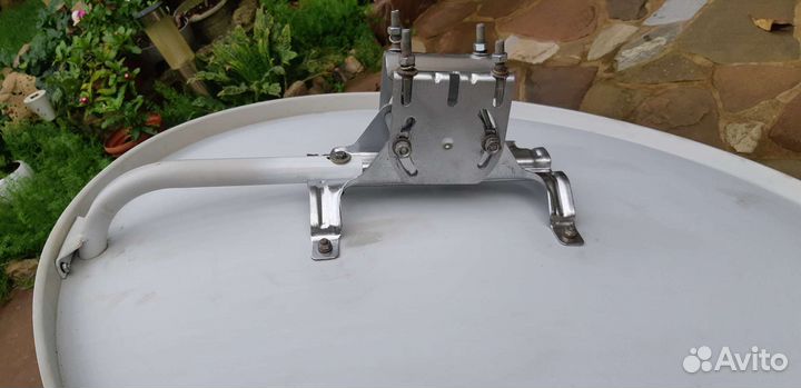 Спутниковая антенна бу