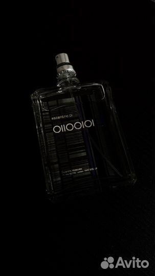 Escentric molecules Escentric 01