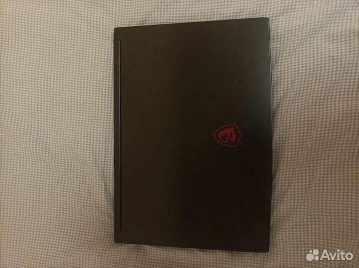 Msi GF63 Thin 10UC / i5-10500H / RTX 3050 / 144 hz