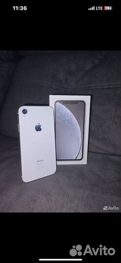 iPhone Xr, 64 ГБ