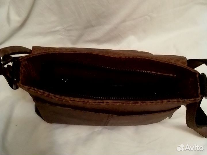 Мужская кожаная сумка через плечо