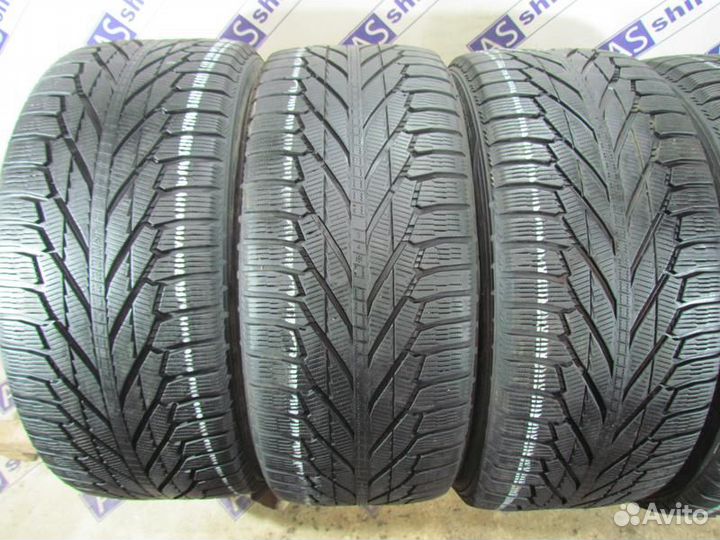 Nokian Tyres Hakkapeliitta R2 SUV 275/45 R20 96R