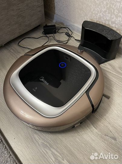 Робот пылесос midea
