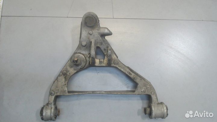 Рычаг подвески Lincoln Navigator, 2005