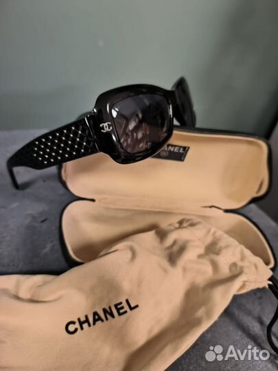 Солнцезащитные очки женские chanel