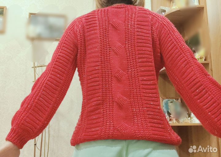 Свитер женский