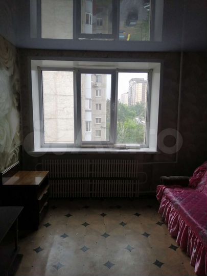 Комната 17 м² в 8-к., 7/9 эт.