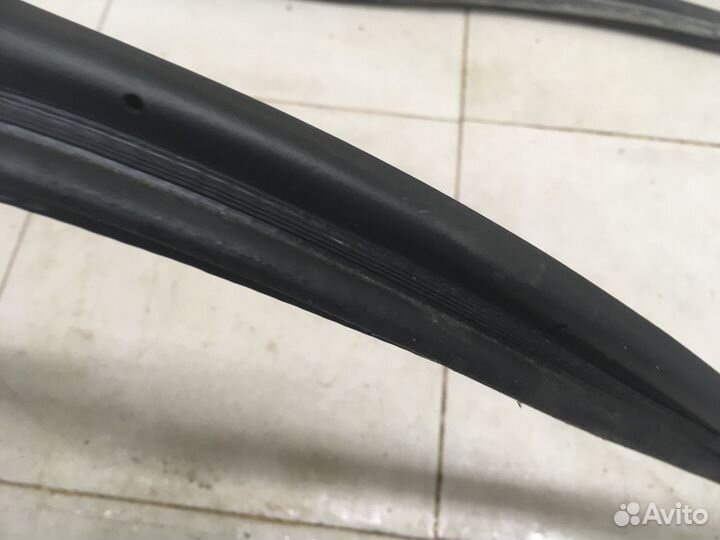 Уплотнитель багажника ASX 2010-2016