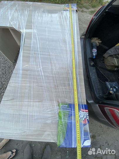 Стол офисный угловой с тумбой