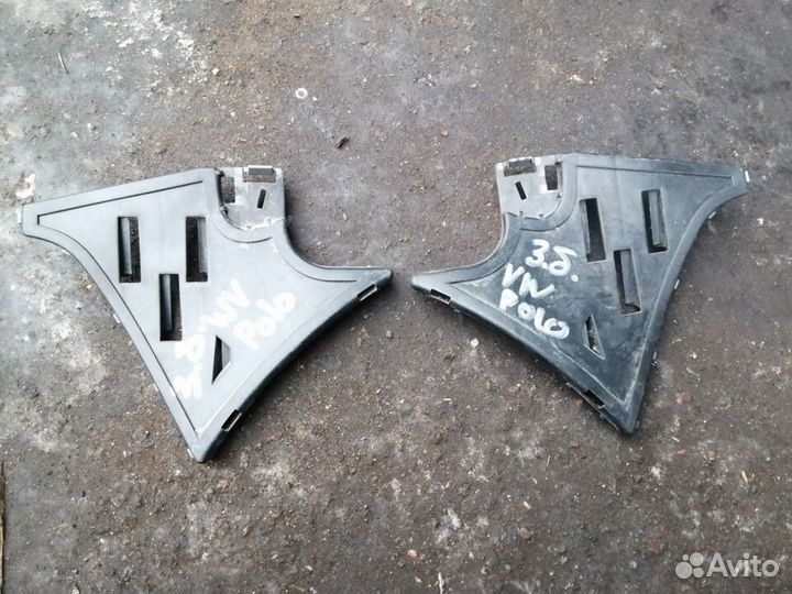 Кронштейн задн бампера VW Polo хетчбек 2001-2009