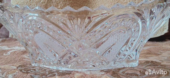 Хрустальная ваза