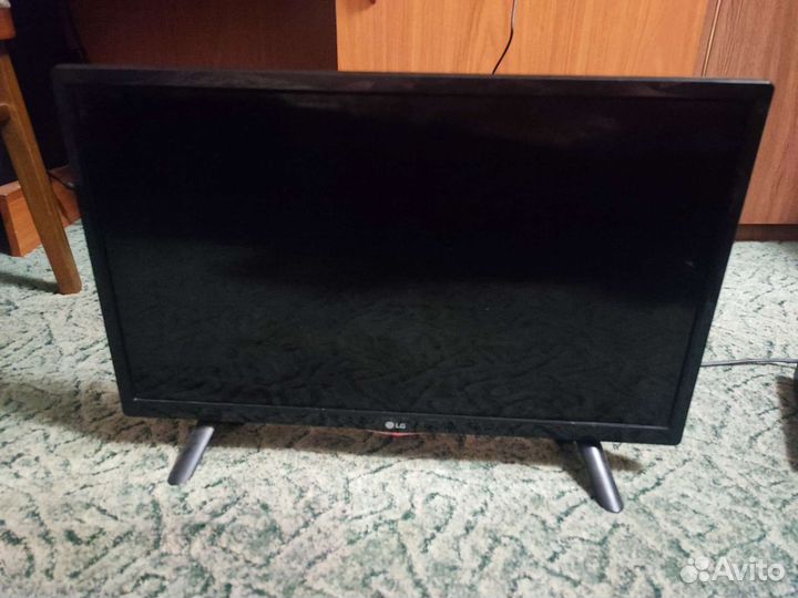 Телевизор LG 24LF450U