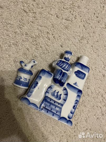 Штоф (графин) «Печка», Гжель