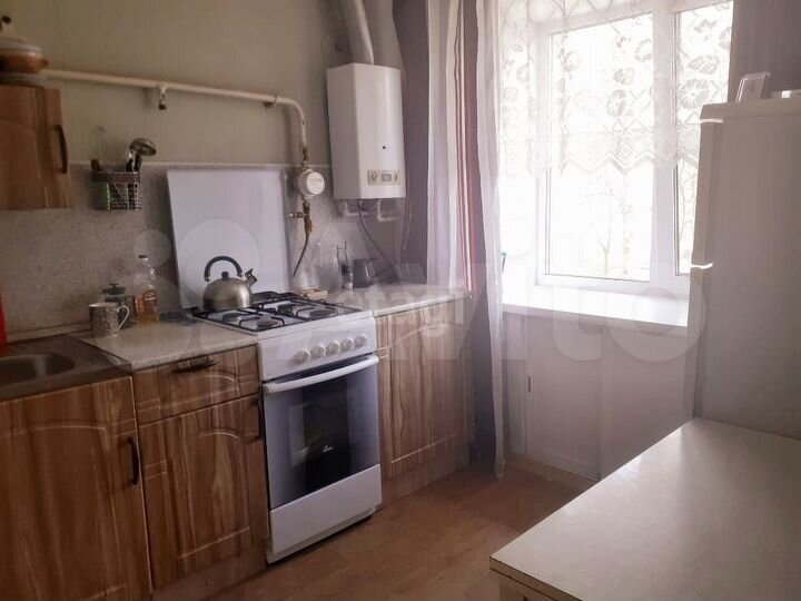 1-к. квартира, 32 м², 4/4 эт.