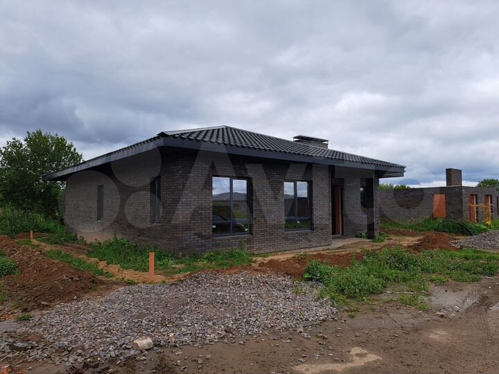 Коттедж 132,8 м² на участке 6 сот.