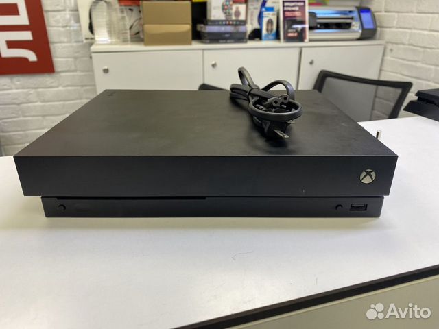 Игровые приставки Microsoft Xbox One X 1TB купить в Москве ...