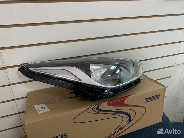 Фара правая Hyundai Solaris 2017-2020