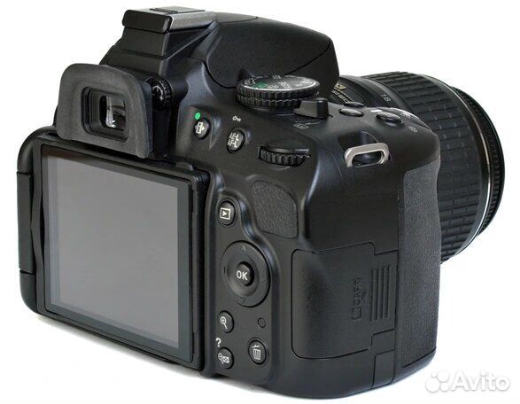 Зеркальный фотоаппарат