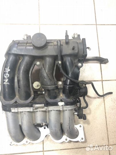 Коллектор впускной Volkswagen Golf 4 1J 1.8 1997