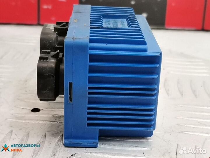 Реле накала свечей Opel Corsa D 2010 55557760