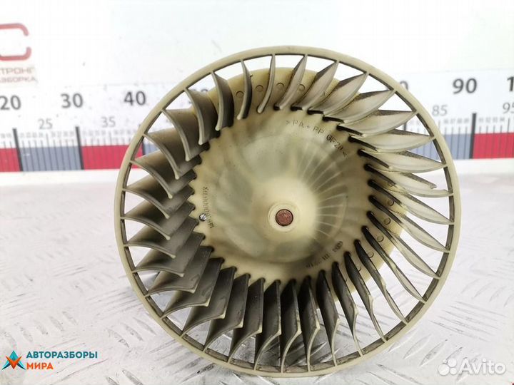 Моторчик печки BMW 5 E39 1999 64118372493