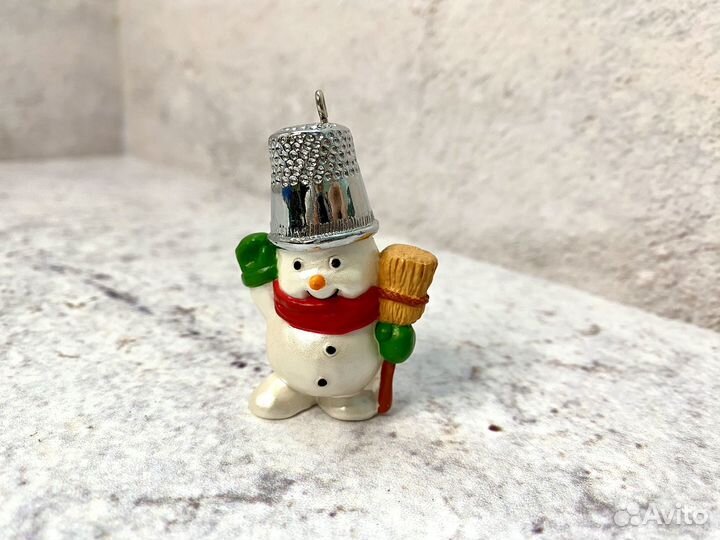 Фигурка Hallmark снеговик наперсток