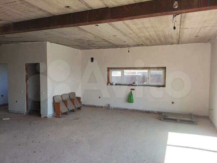 Дом 199 м² на участке 3,8 сот.