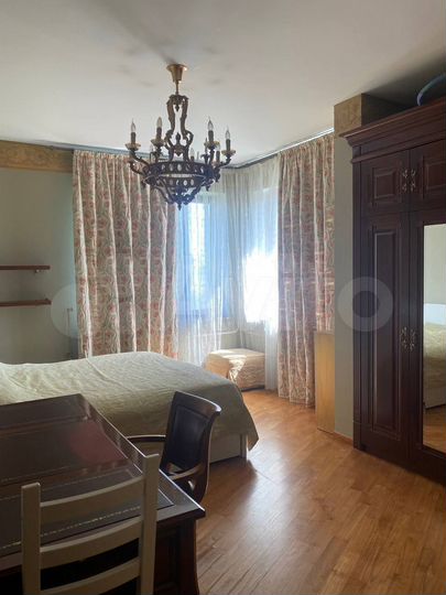 Комната 17 м² в 4-к., 10/11 эт.