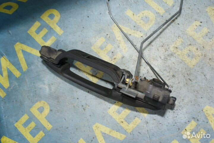 Ручка передней левой двери наружная Ford Focus 1