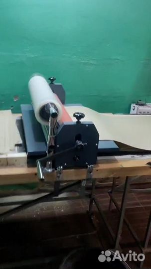 Станок для нанесения пленки на гибкий кирпич и гиб