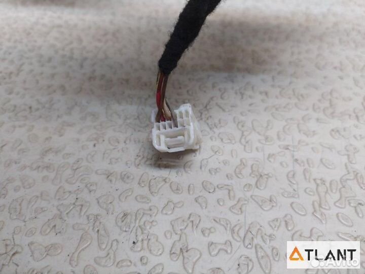 Зеркало переднее правое nissan note