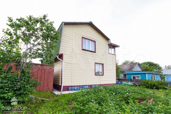 Дом 100 м² на участке 7 сот.