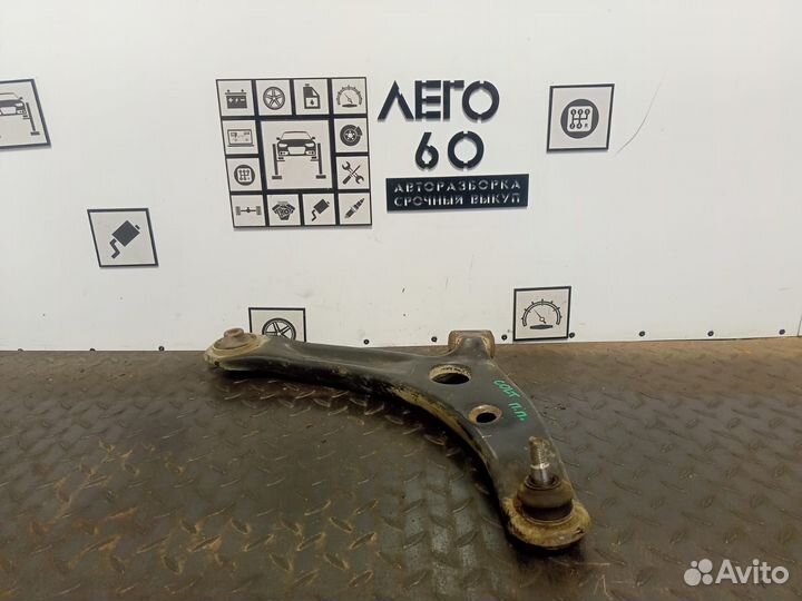 Рычаг передний правый для Mitsubishi Colt Z3