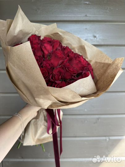 Букет из 51 красной розы