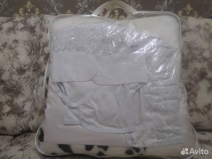 Продам комплект для выписки новоржденного