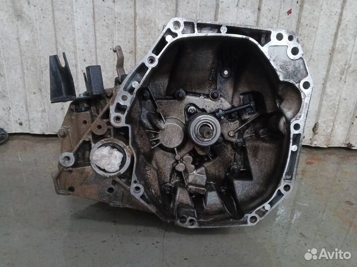 МКПП (механическая коробка переключения передач) Nissan Tiida