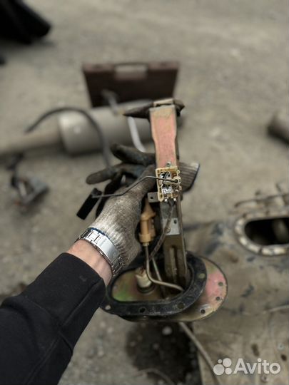 Бензонасос Subaru Forester EJ205