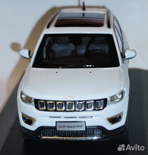 Jeep Compass 1/43