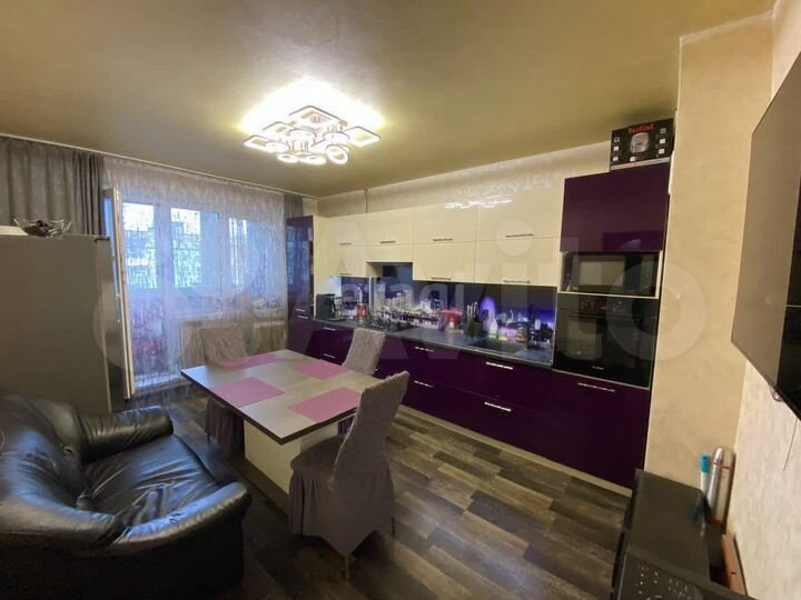 3-к. квартира, 98,4 м², 8/9 эт.