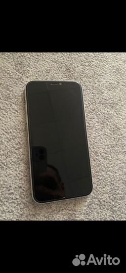 Продам iPhone 11