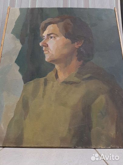 Портрет на холсте