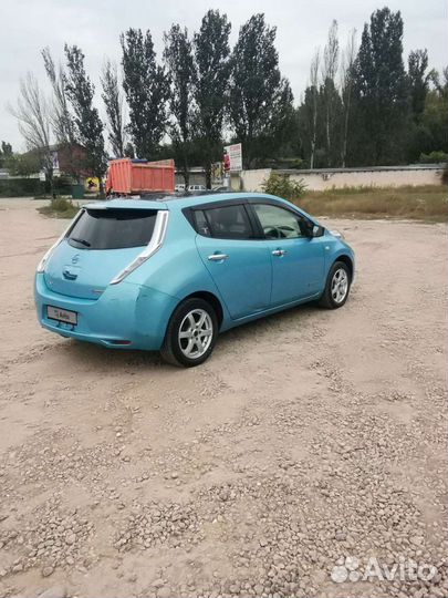 Nissan Leaf AT, 2016, 230 000 км