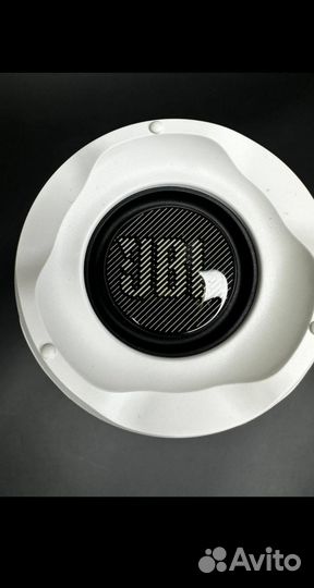 Колонка с блютус jbl