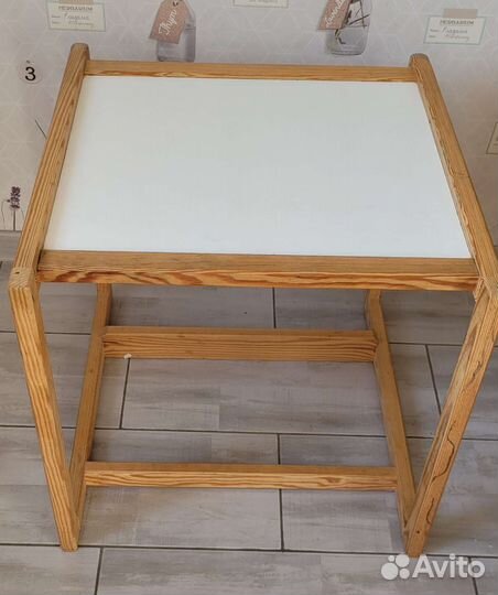 Детский столик и стульчик