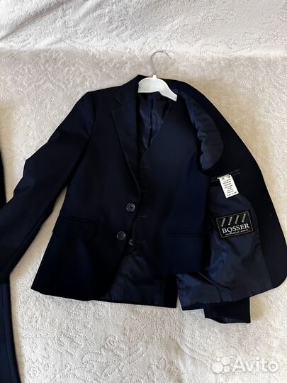 Школьный костюм