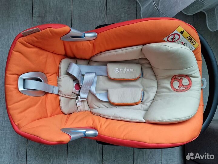 Автокресло (автолюлька) cybex aton q