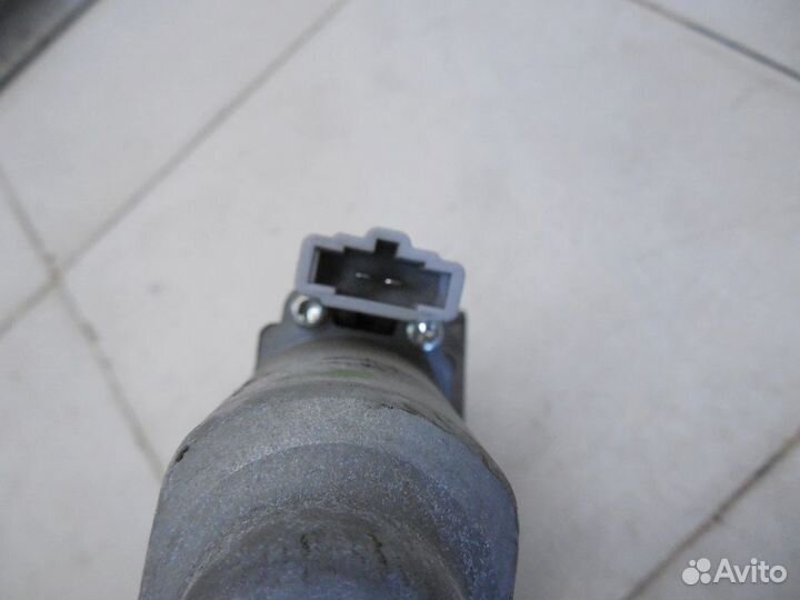 Стеклоподъемник электр. передний правый Polo (Sed